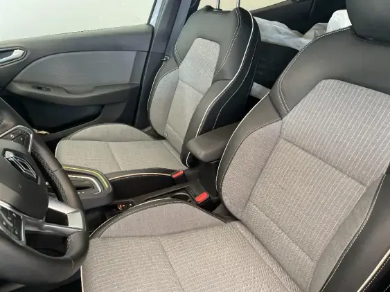 RENAULT CLIO V - voiture d'occasion - Photo 18