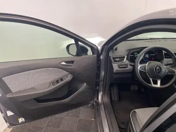 RENAULT CLIO V - voiture d'occasion - Photo 19