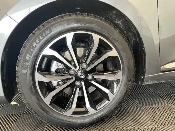 RENAULT CLIO V - voiture d'occasion - Photo 22