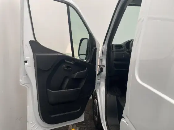 RENAULT MASTER FG III - voiture d'occasion - Photo 16