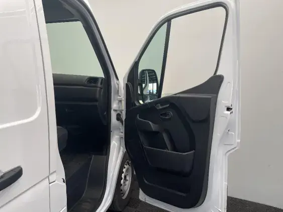 RENAULT MASTER FG III - voiture d'occasion - Photo 17