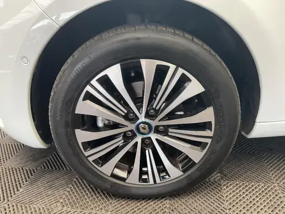 RENAULT ZOE - voiture d'occasion - Photo 21