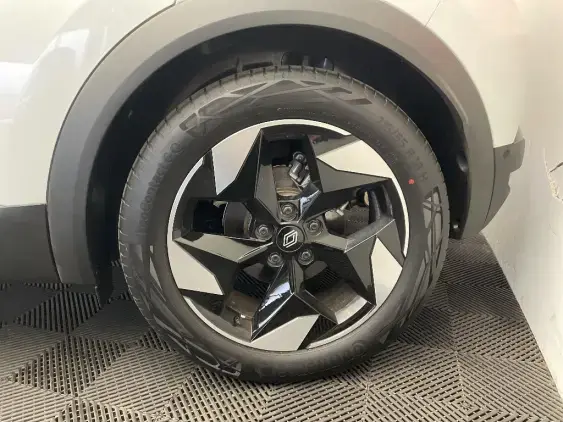 RENAULT CAPTUR II - voiture d'occasion - Photo 24