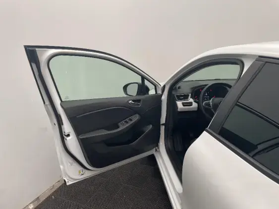 RENAULT CLIO V - voiture d'occasion - Photo 19