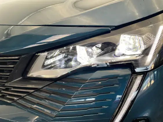 PEUGEOT 3008 II - voiture d'occasion - Photo 20