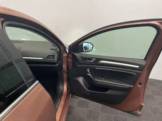 RENAULT MEGANE IV - voiture d'occasion - Photo 20