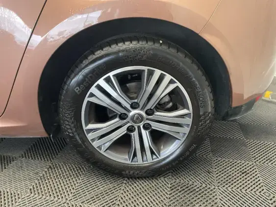 RENAULT MEGANE IV - voiture d'occasion - Photo 23