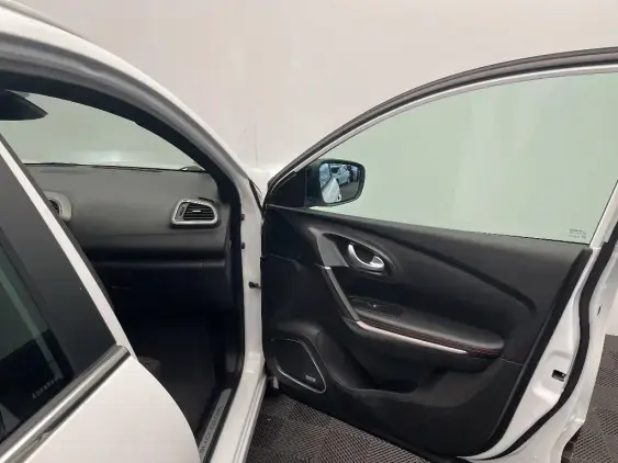 RENAULT KADJAR - voiture d'occasion - Photo 20