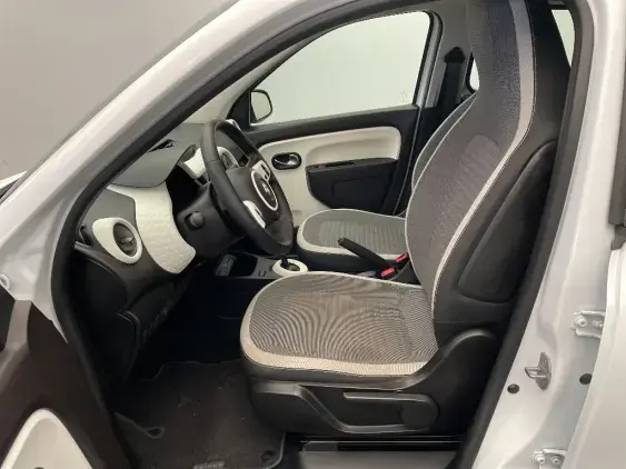 RENAULT TWINGO ELECTRIQUE III - voiture d'occasion - Photo 17
