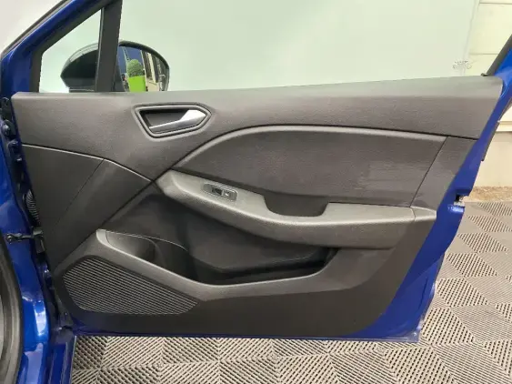 RENAULT CLIO V - voiture d'occasion - Photo 20