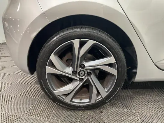 RENAULT CLIO V - voiture d'occasion - Photo 25