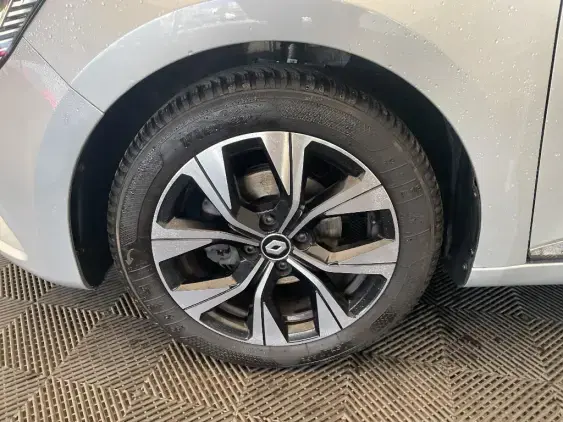 RENAULT CLIO V - voiture d'occasion - Photo 22