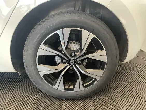 RENAULT CLIO REVERSIBLE V - voiture d'occasion - Photo 23