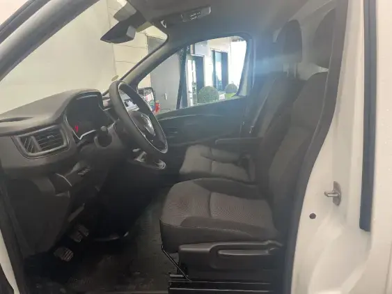 RENAULT TRAFIC FG III - voiture d'occasion - Photo 16