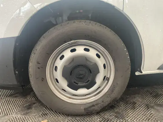 RENAULT TRAFIC FG III - voiture d'occasion - Photo 21