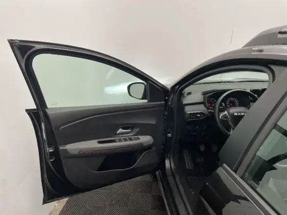 DACIA SANDERO III - voiture d'occasion - Photo 18