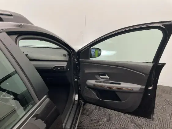 DACIA SANDERO III - voiture d'occasion - Photo 19