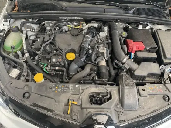 RENAULT CLIO REVERSIBLE V - voiture d'occasion - Photo 17