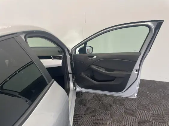 RENAULT CLIO V - voiture d'occasion - Photo 20