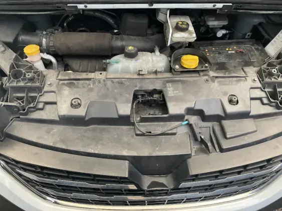 RENAULT TRAFIC FG III - voiture d'occasion - Photo 18