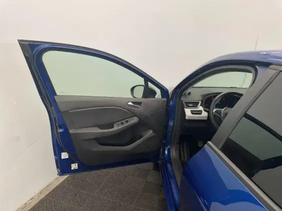 RENAULT CLIO V - voiture d'occasion - Photo 19