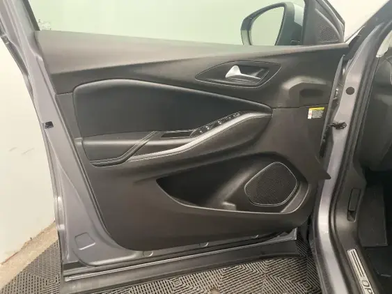 OPEL GRANDLAND X - voiture d'occasion - Photo 19