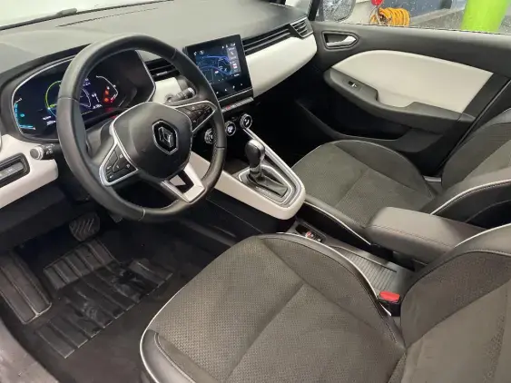 RENAULT CLIO V - voiture d'occasion - Photo 17