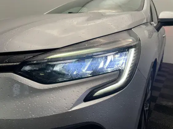 RENAULT CLIO V - voiture d'occasion - Photo 20