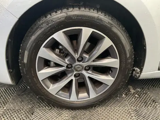 RENAULT CLIO V - voiture d'occasion - Photo 21