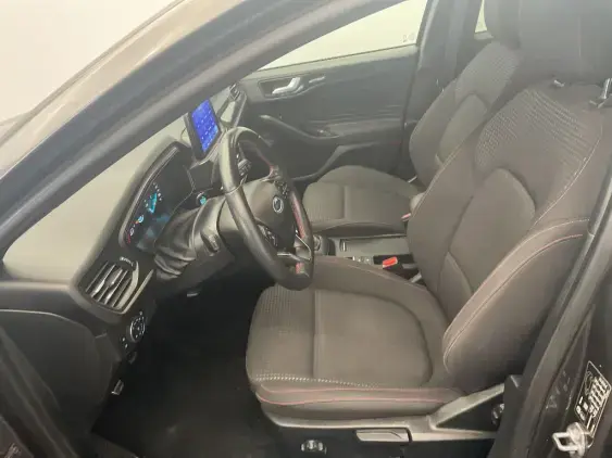 FORD FOCUS IV - voiture d'occasion - Photo 18