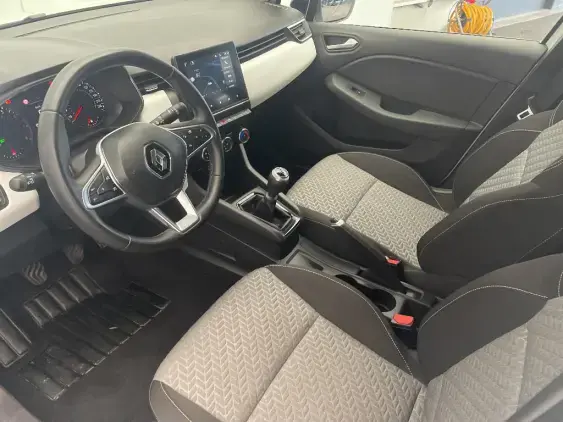 RENAULT CLIO V - voiture d'occasion - Photo 18