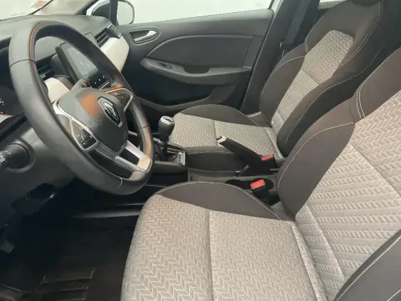 RENAULT CLIO V - voiture d'occasion - Photo 18