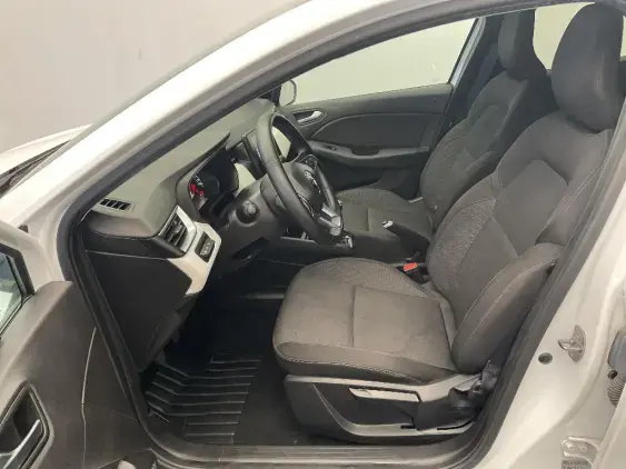 RENAULT CLIO V - voiture d'occasion - Photo 18