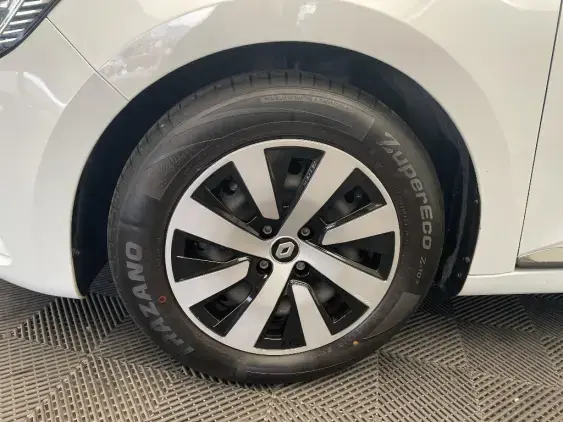 RENAULT CLIO V - voiture d'occasion - Photo 23