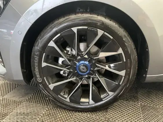 RENAULT CLIO V - voiture d'occasion - Photo 22