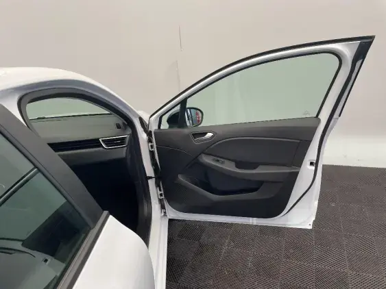 RENAULT CLIO V - voiture d'occasion - Photo 20