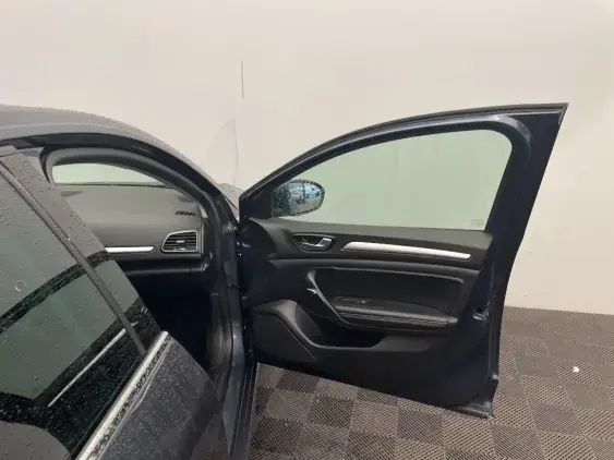 RENAULT MEGANE IV - voiture d'occasion - Photo 19