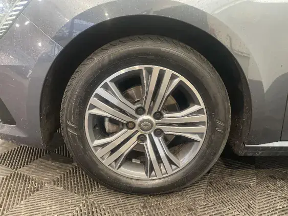 RENAULT MEGANE IV - voiture d'occasion - Photo 22