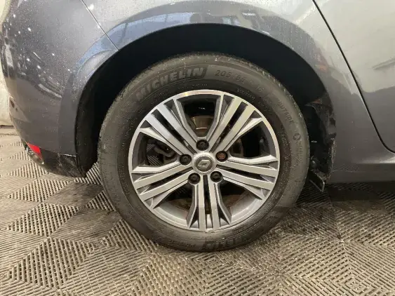 RENAULT MEGANE IV - voiture d'occasion - Photo 24