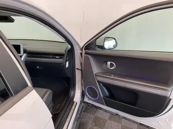 HYUNDAI IONIQ 5 - voiture d'occasion - Photo 20