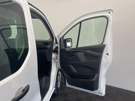 RENAULT TRAFIC III - voiture d'occasion - Photo 20