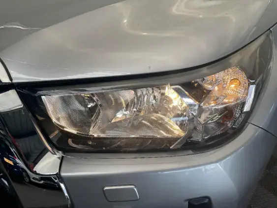 TOYOTA HILUX VIII - voiture d'occasion - Photo 19