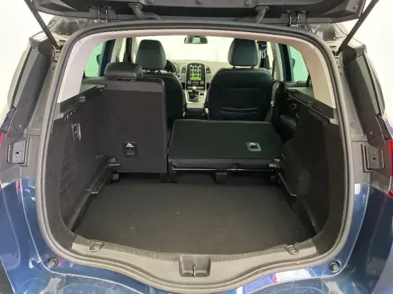 RENAULT SCENIC IV - voiture d'occasion - Photo 16