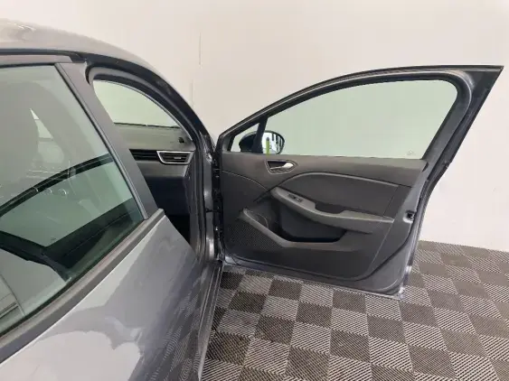 RENAULT CLIO V - voiture d'occasion - Photo 19