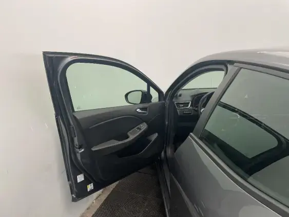 RENAULT CLIO V - voiture d'occasion - Photo 17