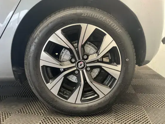 RENAULT CLIO V - voiture d'occasion - Photo 24