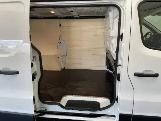 RENAULT TRAFIC FG III - voiture d'occasion - Photo 15