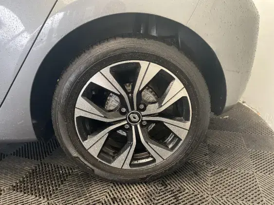 RENAULT CLIO V - voiture d'occasion - Photo 24