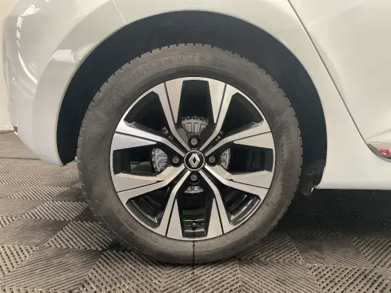 RENAULT CLIO V - voiture d'occasion - Photo 25