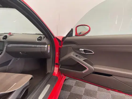 PORSCHE CAYMAN TYPE 982 - voiture d'occasion - Photo 18